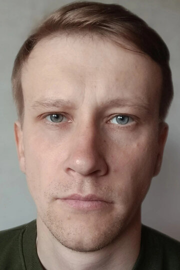 Олег Сурин
